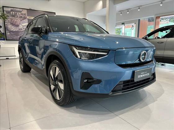 VOLVO XC40 P6 RECHARGE ELECTRIC PLUS